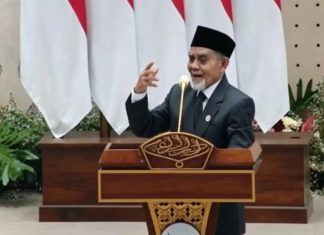 Pidato KH Hasan Abdullah Sahal di 100 tahun Gontor: Transparansi dan kemerdekaan berpikir